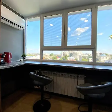 Apartment Park Unit ! Puskin Street *
