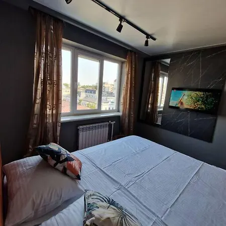 Apartment Park Unit ! Puskin Street